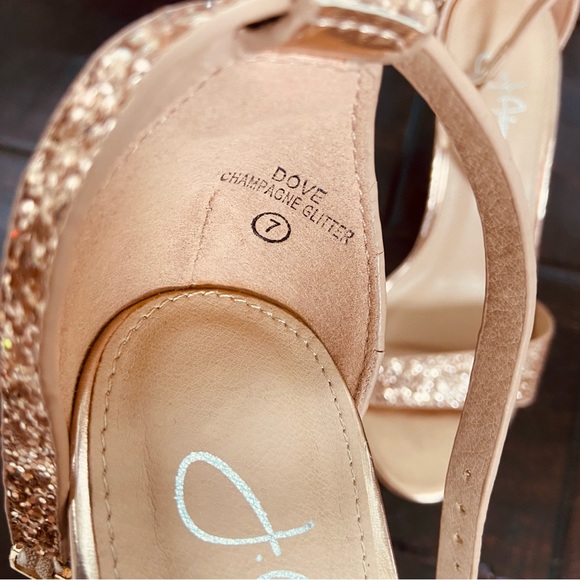 New j.adams dove champagne glitter heels - Picture 6 of 10